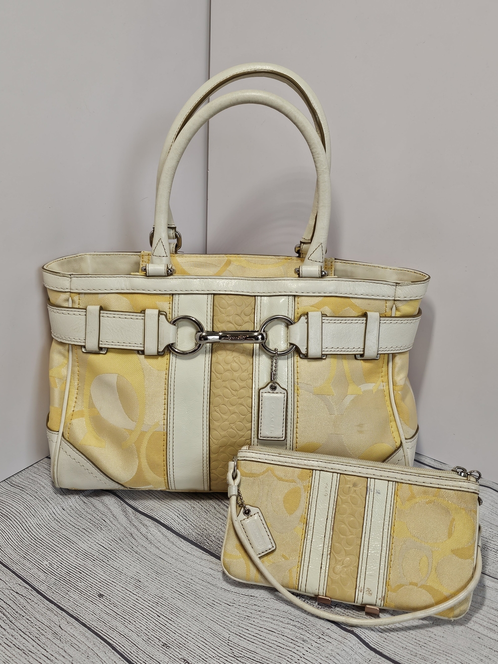 VTG Coach Hampton Optic Signature Stripe Carryall Satchel & Wristlet Set